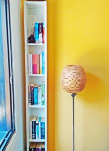 The library in the holiday home