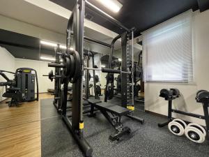 Fitness centrum a/nebo fitness zařízení v ubytování ZONK HOTEL Hakata