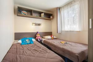 Afbeelding uit fotogalerij van Camping Capfun Suzel in Sainte-Croix-en-Plaine +12 foto's