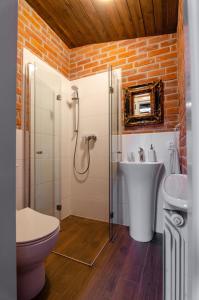 Ένα μπάνιο στο Dworek Atrium +81 φωτογραφίες