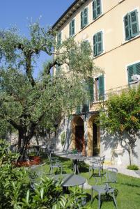Vonkajšia záhrada v ubytovaní Hotel Tiziana Garnì