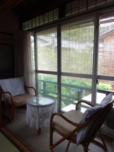 Balkón nebo terasa v ubytování Ryokan Uemura