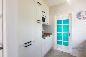 Kuchnia lub aneks kuchenny w obiekcie Vivienda Vacacional Timanfaya