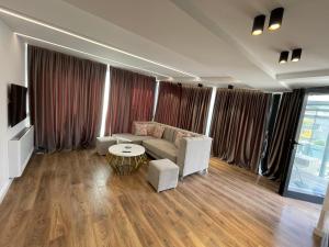 Perla Luxury Penthouse - Image 8