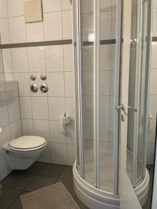 A bathroom at Toplage Innenstadt Köln-Neumarkt! Gemütliche Wohnung