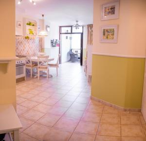 A seating area at Apartment EL CARMEN in Los Cristianos