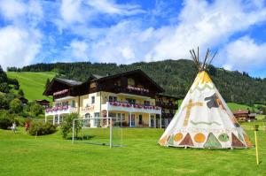Zdjęcie z galerii obiektu Jugendhotel Angerhof w mieście Oberau