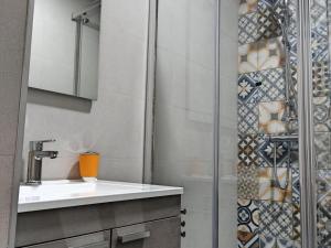 Koupelna v ubytování Modernos Apartamentos en Ciudad Jardín Córdoba