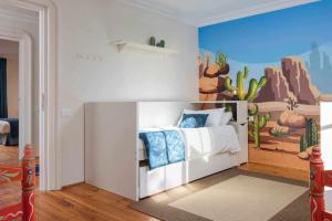 A bed or beds in a room at KARAT Hacienda Miranda