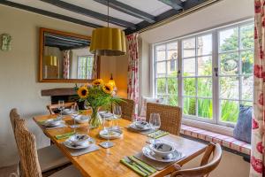 Gallery image of Rose Cottage in Evesham