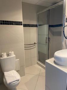 Phòng tắm tại Hôtel Select - Réunion