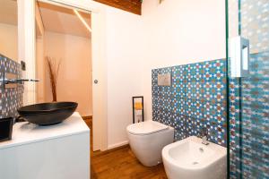 Kúpeľňa v ubytovaní Stylish Quardilatero Romano Central Flat