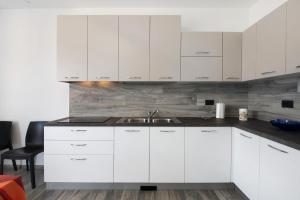 A kitchen or kitchenette at Casa Andrea