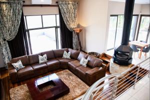 Schimper View Boutique Guest House的休息区
