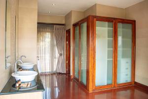 Schimper View Boutique Guest House的一间浴室