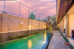 Bazén v ubytování The Swaha Ubud Hotel nebo v jeho okolí