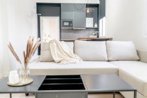 Część wypoczynkowa w obiekcie Suites Alfonso X