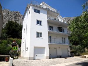 Nespecifikovaný výhled na hory nebo výhled na hory při pohledu z apartmánu