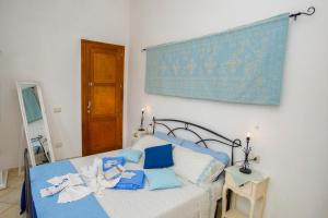 Postel nebo postele na pokoji v ubytování Holiday Room Sa Tebia