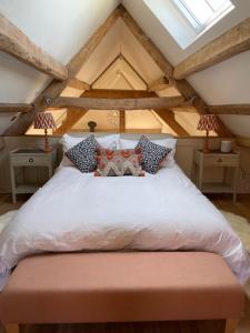 Katil atau katil-katil dalam bilik di Wyke Cowsheds