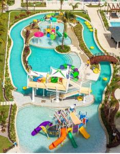 Bazén v ubytování Salinas Exclusive Resort 2 Quartos nebo v jeho okolí + 4 fotografie