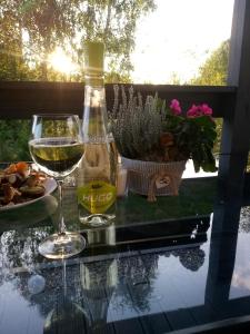 Nápoje v ubytování Domek na Kaszubach, Borowy Młyn, jezioro Gwiazda, sauna, 4