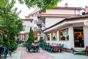 Budova, kde se hotel nachází