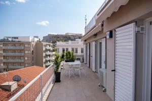 Balkón alebo terasa v ubytovaní ERMOU STREET APARTMENTs