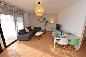 Posezení v ubytování Casa Platanera!!