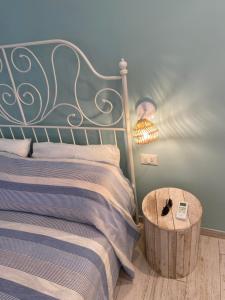 A bed or beds in a room at Artaleammare