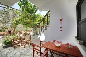 A balcony or terrace at Katerina