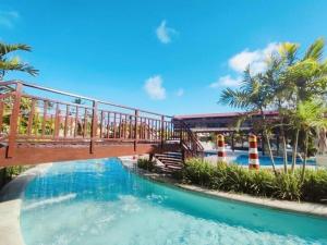 Bazén v ubytování Oka Beach Residence- 104D Térreo nebo v jeho okolí