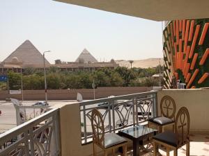 Balkons/terase naktsmītnē Regency Pyramids Hotel