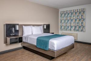 Postel nebo postele na pokoji v ubytování Motel 6-Euless, TX - Dallas