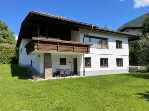 an external view of a house with a lawn at Dahoam in Imst