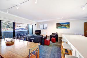 Posezení v ubytování Snow Ski Apartments Extra Spacious 36