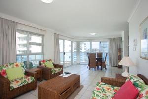 Gallery image of Grosvenor Beachfront Apartments Surfers Paradise in Gold Coast