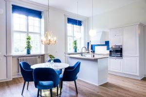 Köök või kööginurk majutusasutuses Gem Suites Holiday Apartments