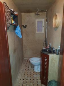 Et badeværelse på Rychance Kasbah + 13 billeder