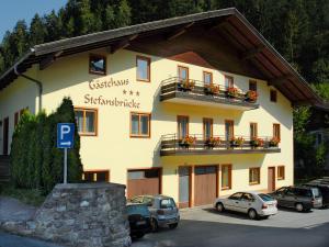 Budova, v ktorej sa hotel nachádza