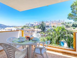 Balkón alebo terasa v ubytovaní Apartment Els Jardins III by Interhome