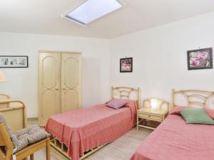 Posteľ alebo postele v izbe v ubytovaní Holiday Home Red Stones by Interhome
