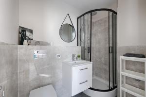 Kúpeľňa v ubytovaní Boat City Aparts - Poznańska 20 + 26 fotografií