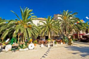 Fotografia z galérie ubytovania Apartment in Stari Grad Hvar with balcony, air conditioning, WiFi, dishwasher 5028-2 v Starom Grade