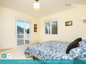 Posteľ alebo postele v izbe v ubytovaní Villa Zacorri - HMR Holidays Moraira