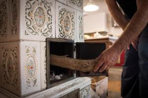 A kitchen or kitchenette at Sci e montagna vera