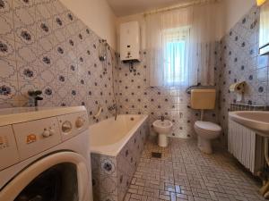 Kúpeľňa v ubytovaní Apartments Fazanska 930