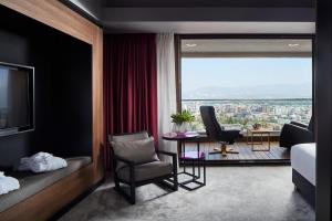 Ruang duduk di Hotel Panoramika Design & Spa