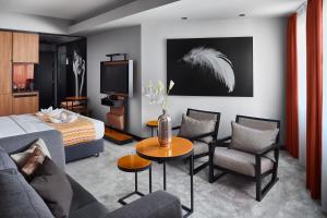 Ruang duduk di Hotel Panoramika Design & Spa