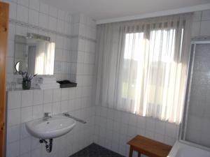 Koupelna v ubytování Hotel Landgasthof Hacker